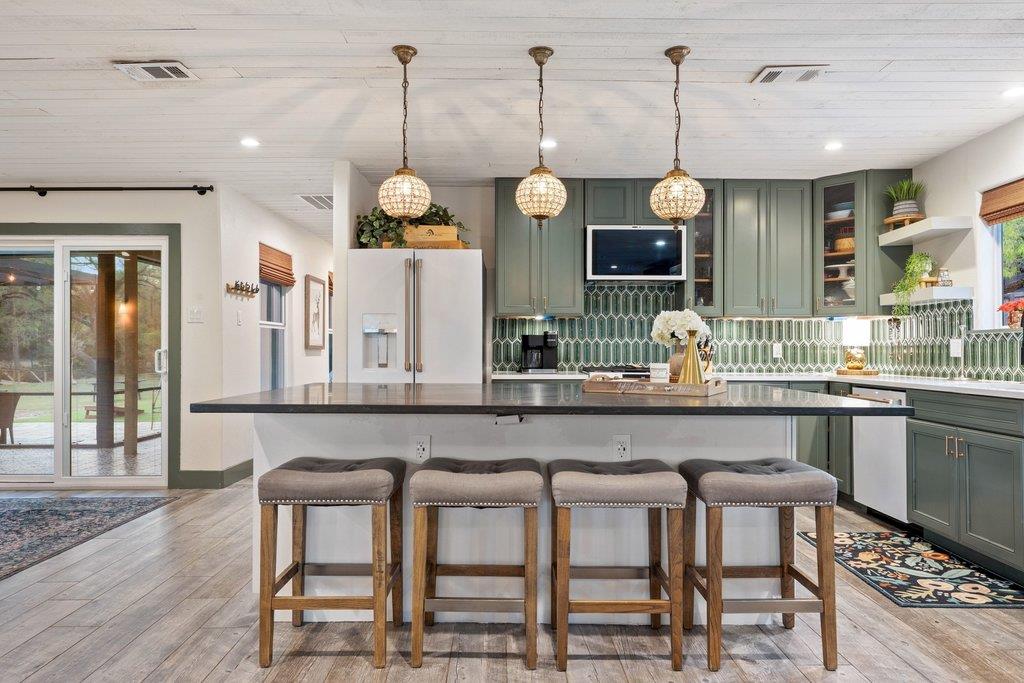 2800 River Road Wimberley TX 78676
