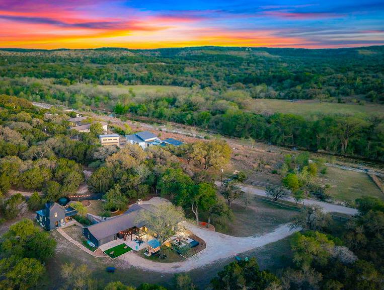 2800 River Road Wimberley TX 78676