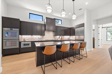 2308 Kahala Sunset Drive Spicewood TX 78669