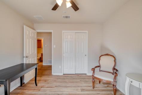 303 Baldwin Street Hutto TX 78634