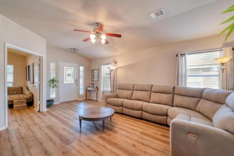 303 Baldwin Street Hutto TX 78634