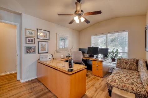 303 Baldwin Street Hutto TX 78634