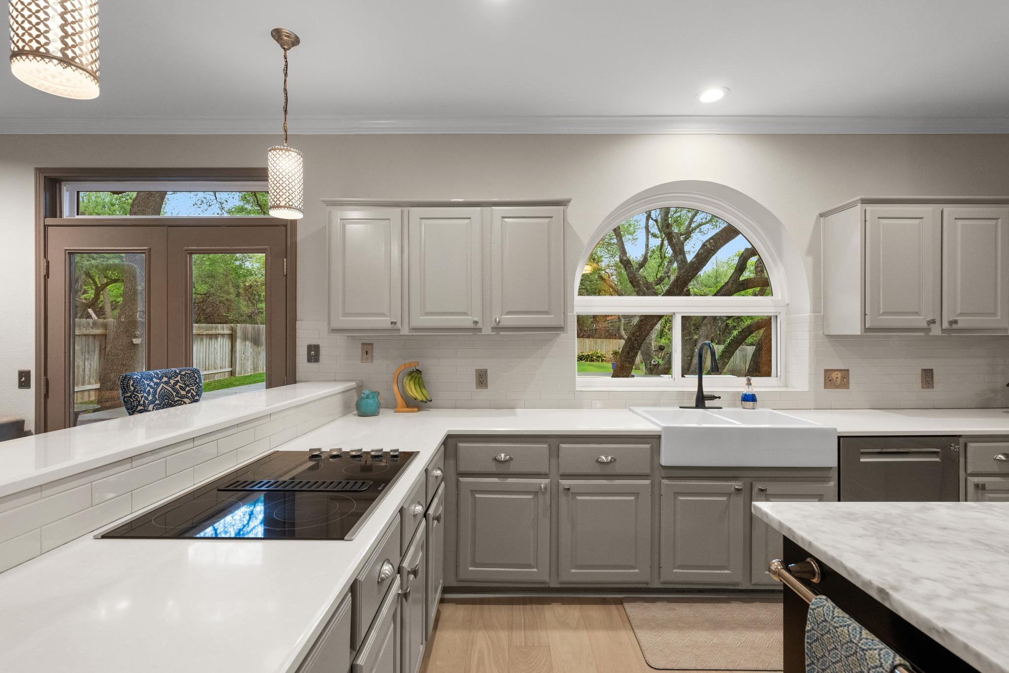 10080 Circleview Drive Austin TX 78733
