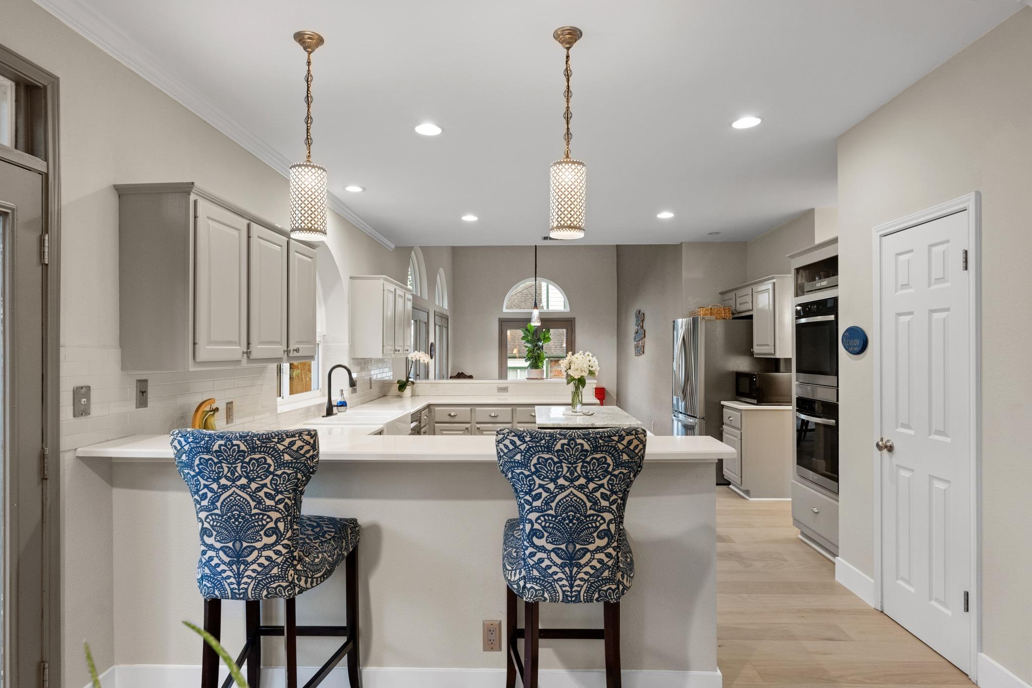 10080 Circleview Drive Austin TX 78733