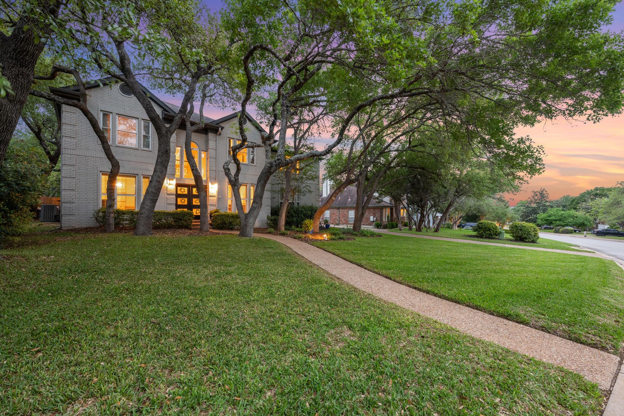 10080 Circleview Drive Austin TX 78733