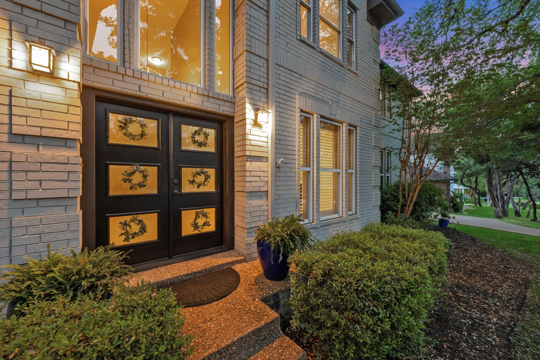 10080 Circleview Drive Austin TX 78733