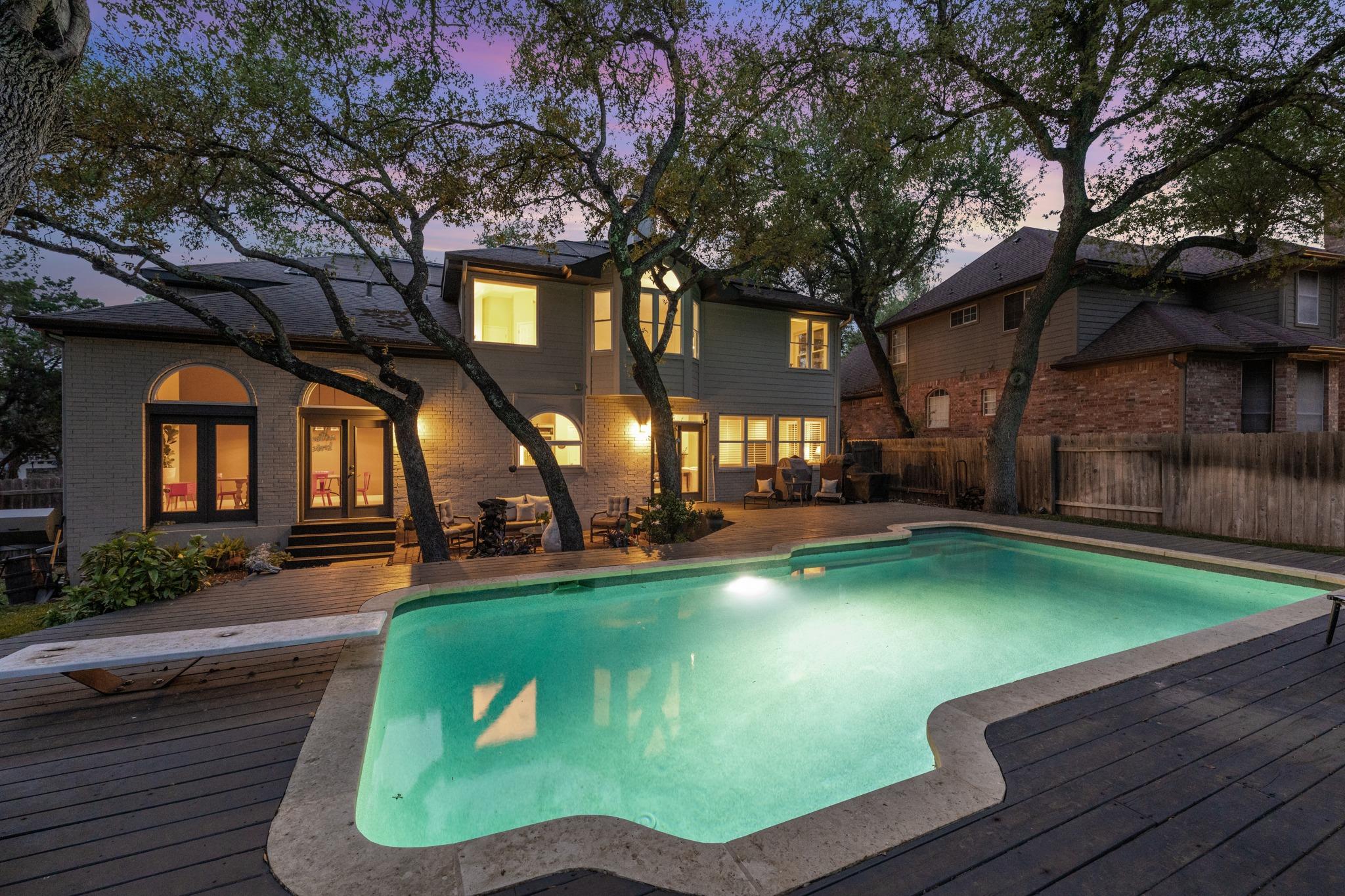 10080 Circleview Drive Austin TX 78733