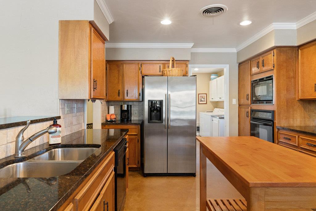 1922 Purple Sage Lane Kingsland TX 78639