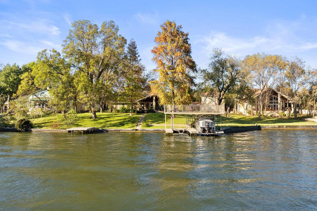 1922 Purple Sage Lane Kingsland TX 78639