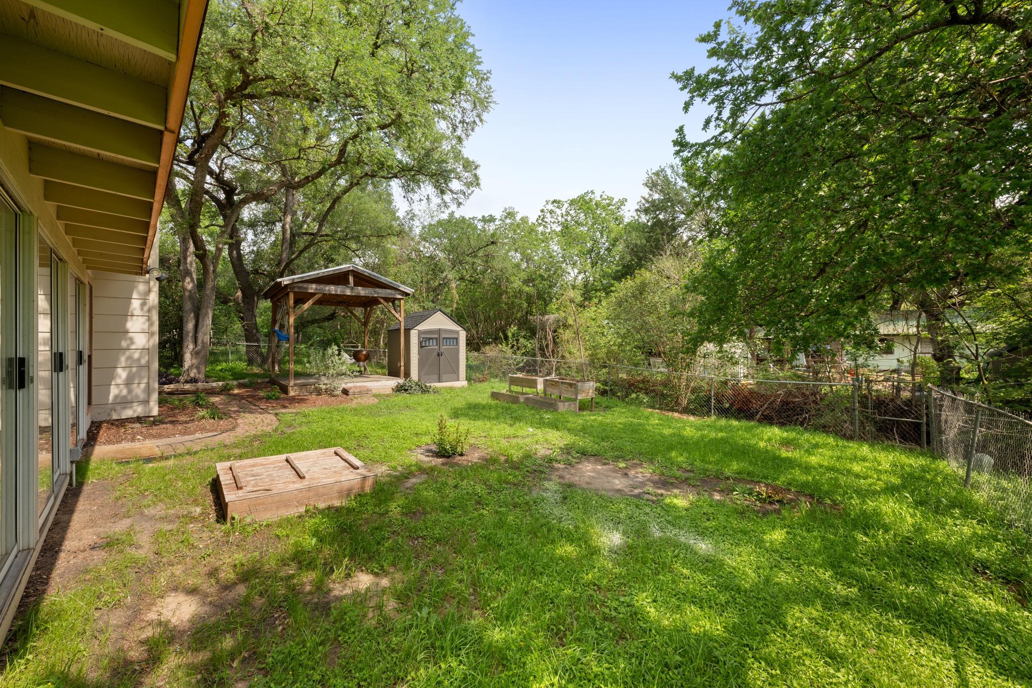 902 Emerald Wood Drive Austin TX 78745