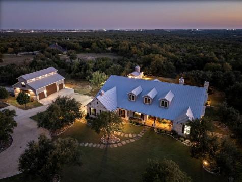221 Palomino Cove Jarrell TX 76537