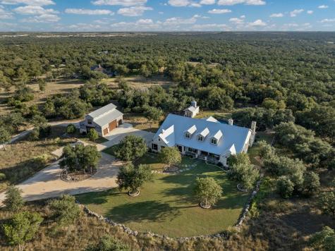 221 Palomino Cove Jarrell TX 76537