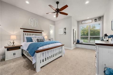 221 Palomino Cove Jarrell TX 76537