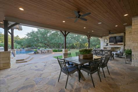 221 Palomino Cove Jarrell TX 76537