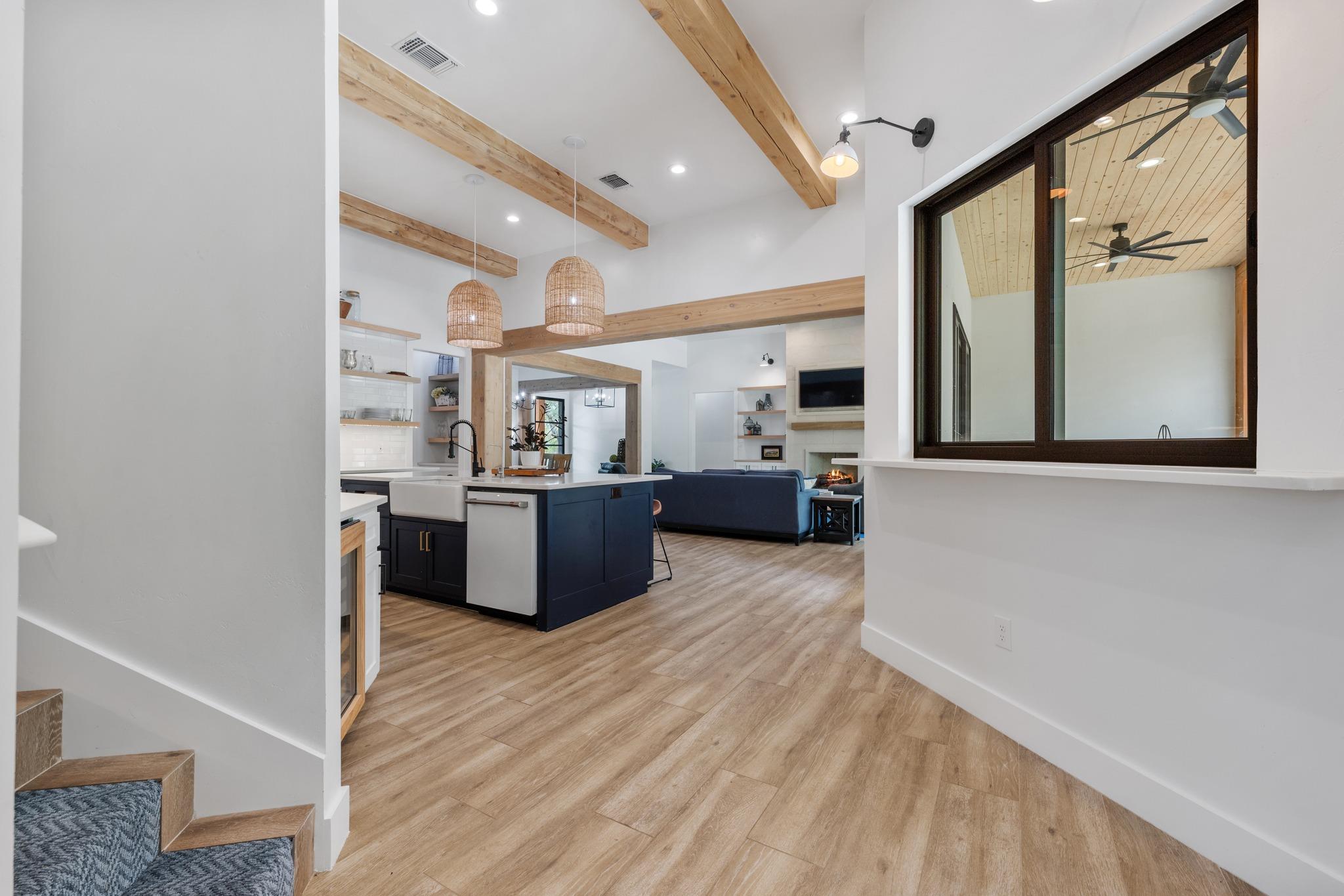 111 Florentine Horseshoe Bay TX 78657