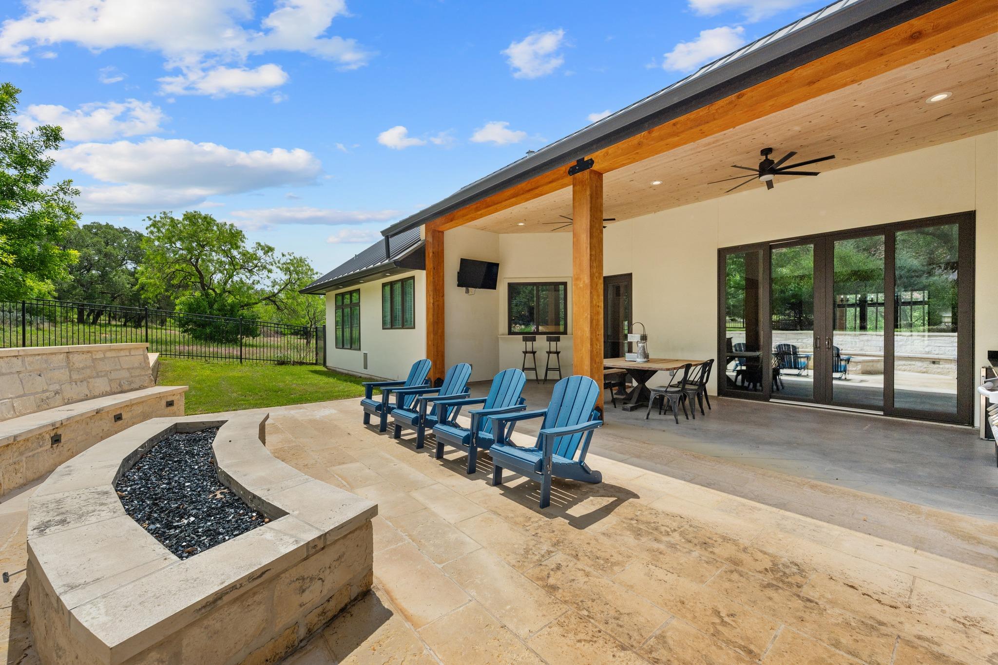 111 Florentine Horseshoe Bay TX 78657