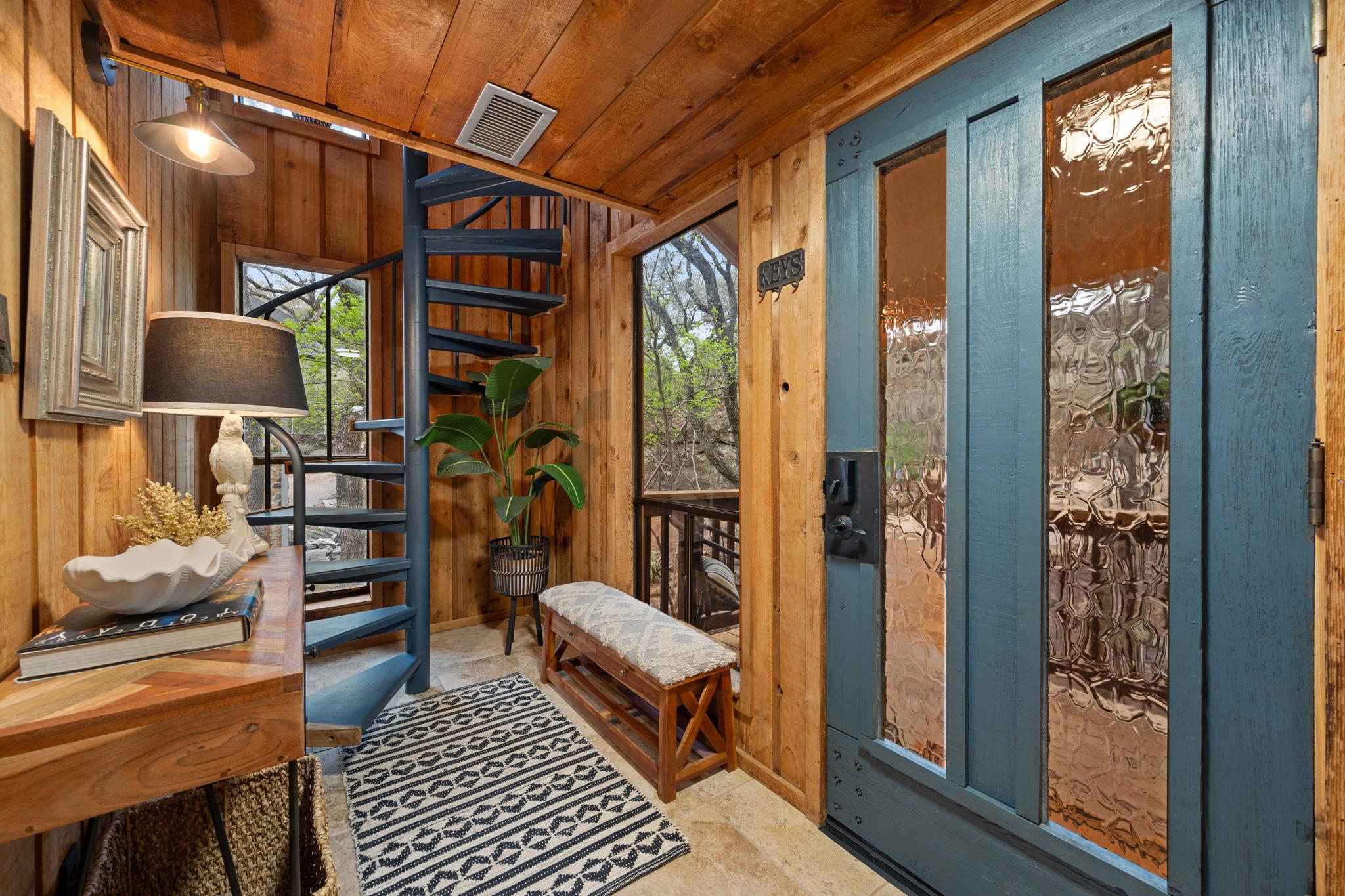 403 Coventry Road Spicewood TX 78669