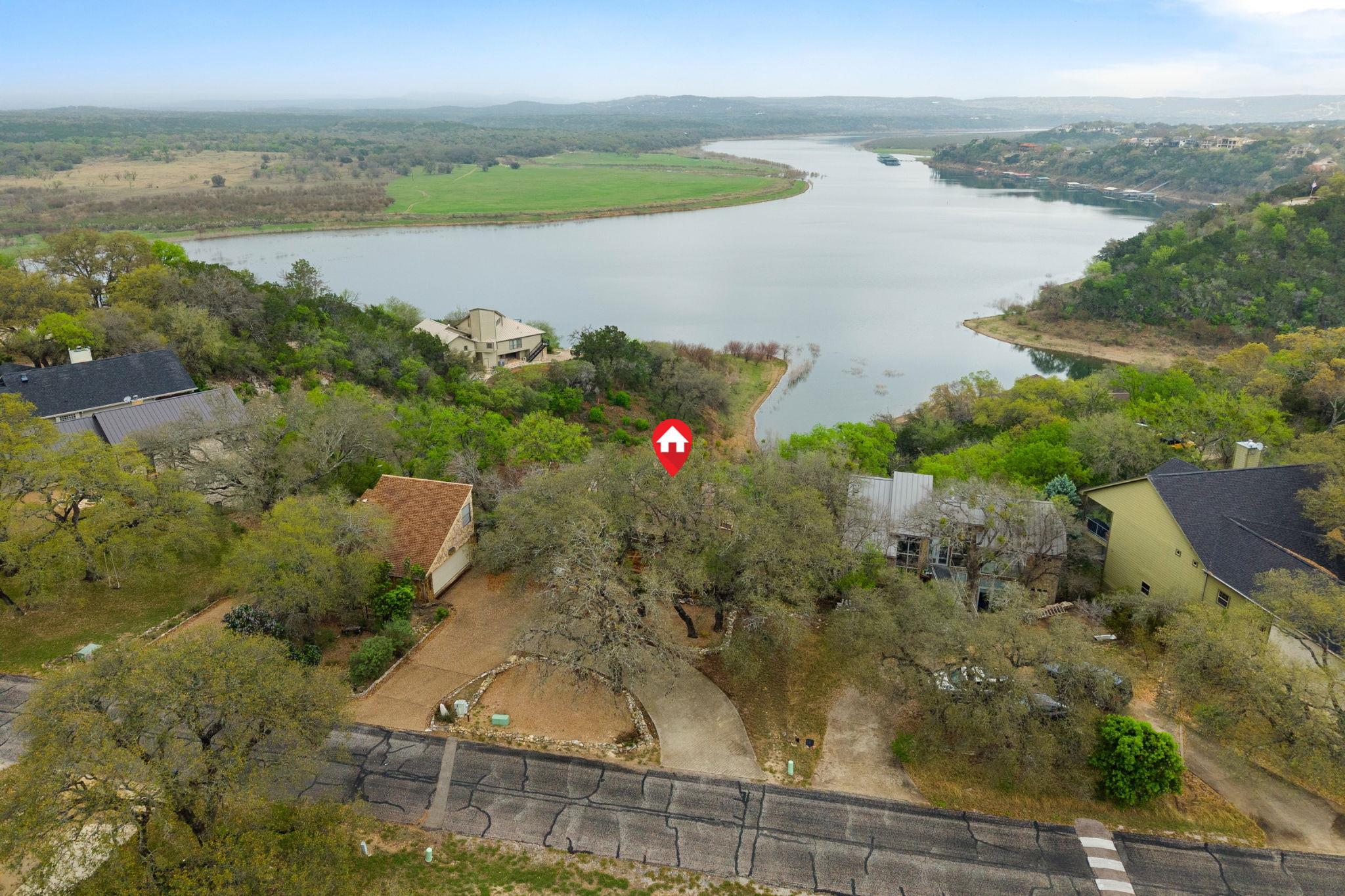 403 Coventry Road Spicewood TX 78669