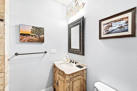 225 Blue Water Cove Wimberley TX 78676