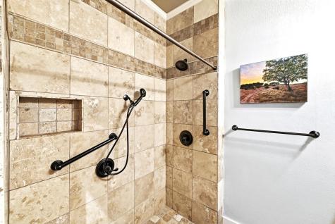225 Blue Water Cove Wimberley TX 78676