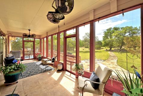 225 Blue Water Cove Wimberley TX 78676