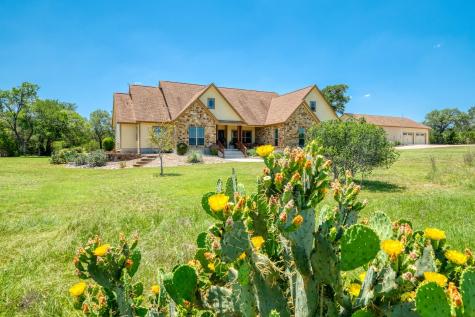225 Blue Water Cove Wimberley TX 78676