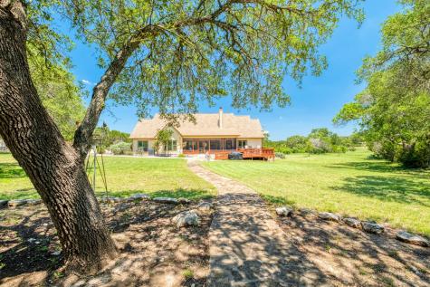 225 Blue Water Cove Wimberley TX 78676