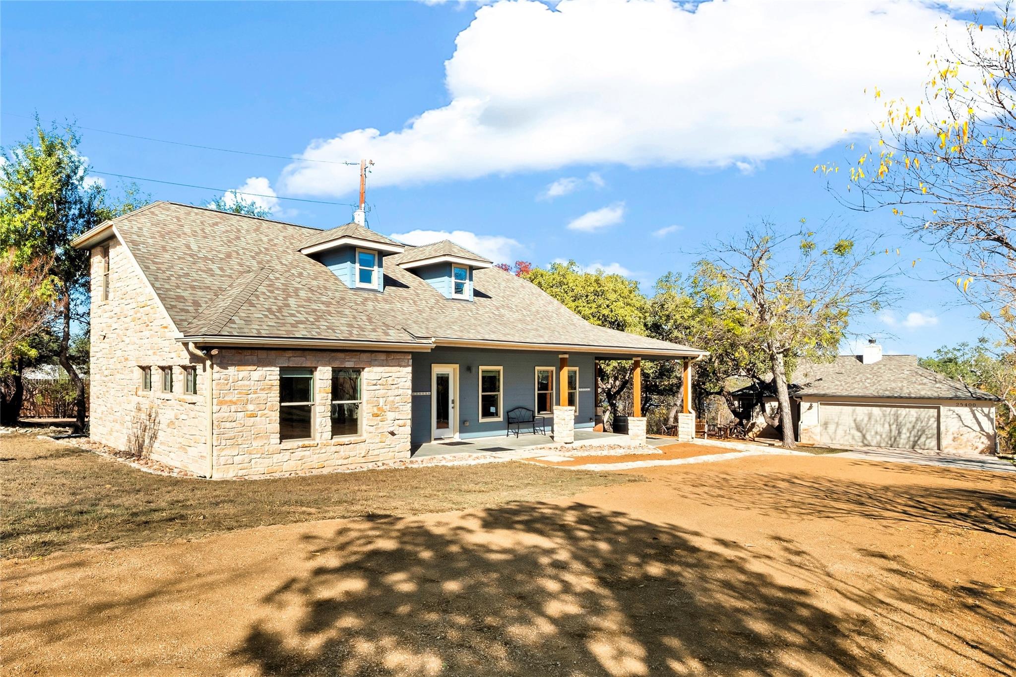 25400 Cove Drive Spicewood TX 78669