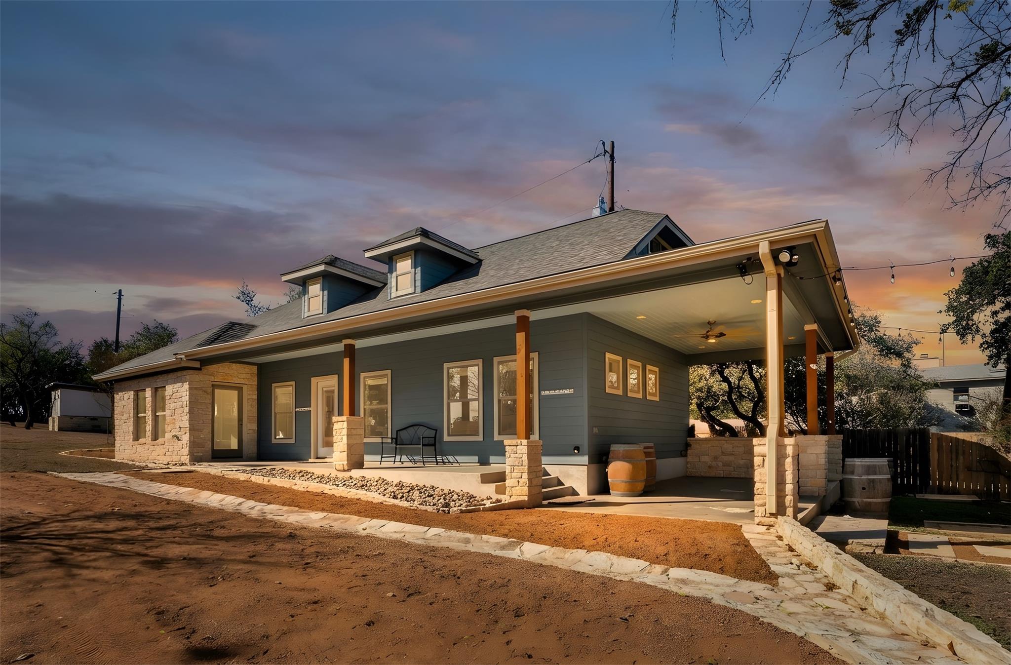 25400 Cove Drive Spicewood TX 78669