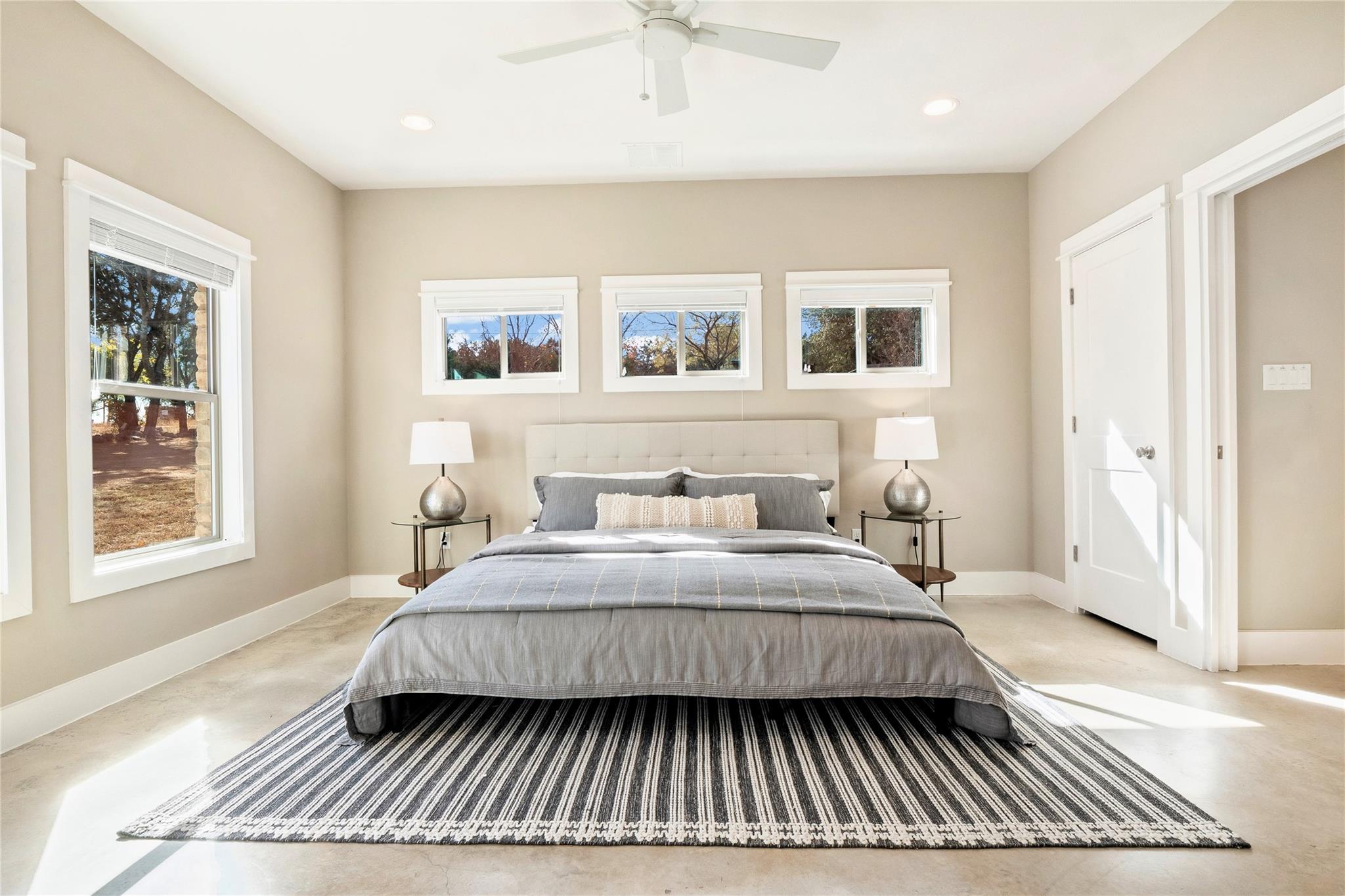 25400 Cove Drive Spicewood TX 78669