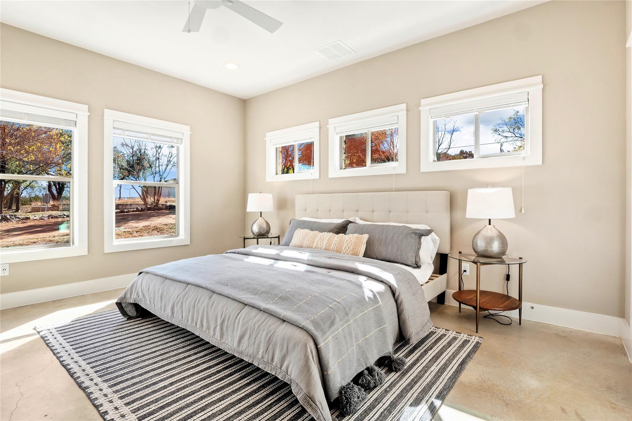 25400 Cove Drive Spicewood TX 78669