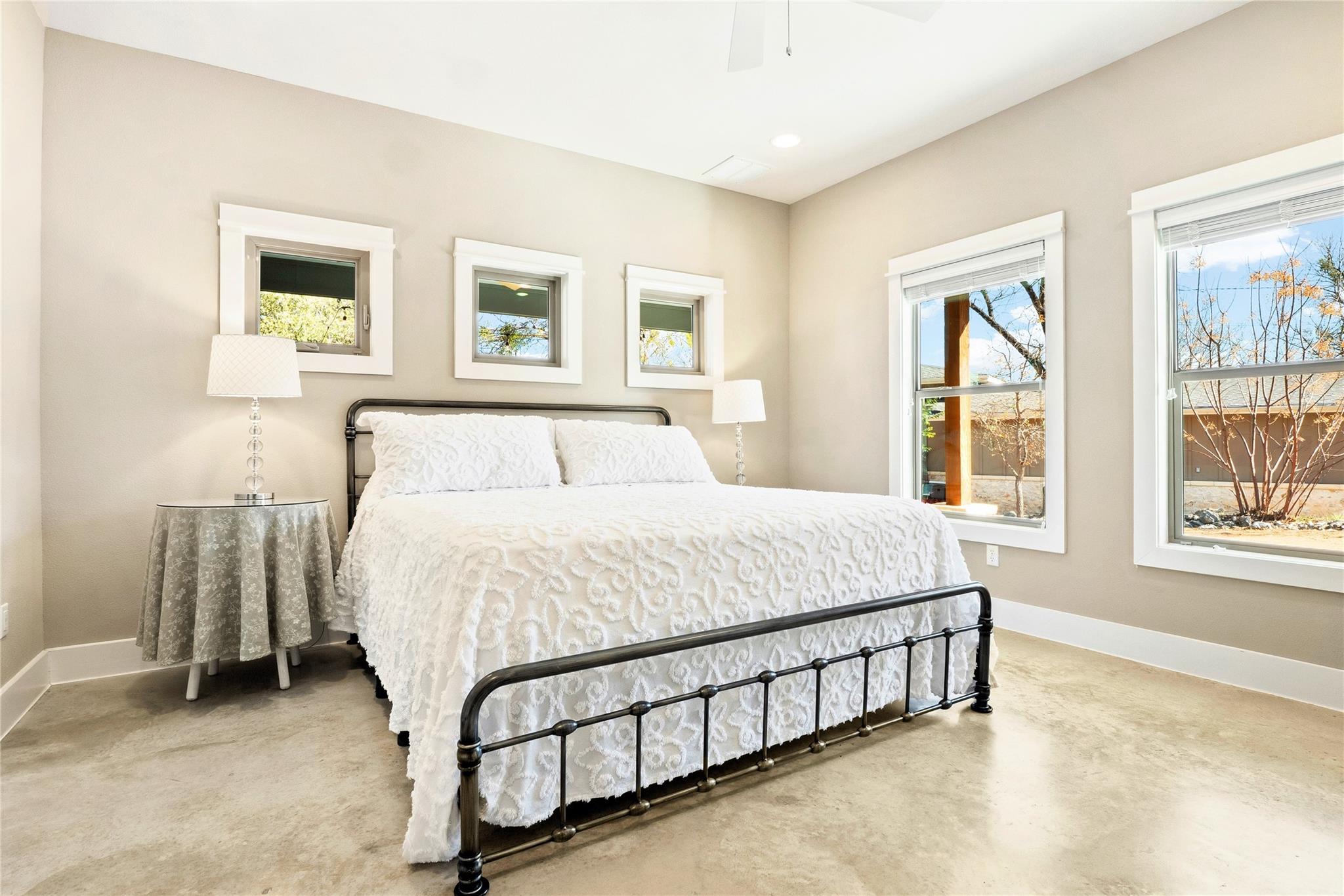 25400 Cove Drive Spicewood TX 78669