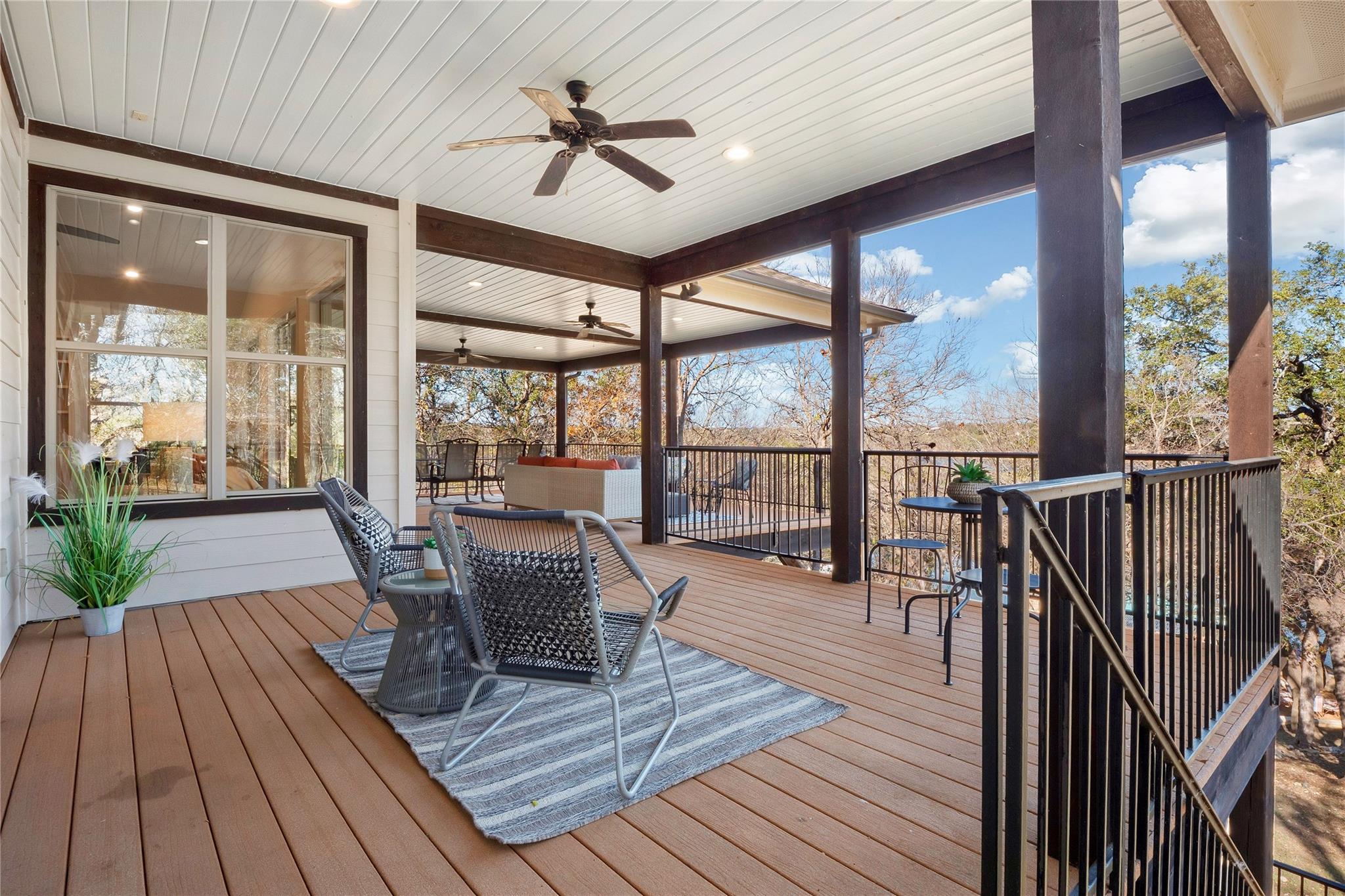 25400 Cove Drive Spicewood TX 78669