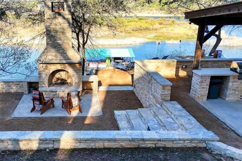 25400 Cove Drive Spicewood TX 78669