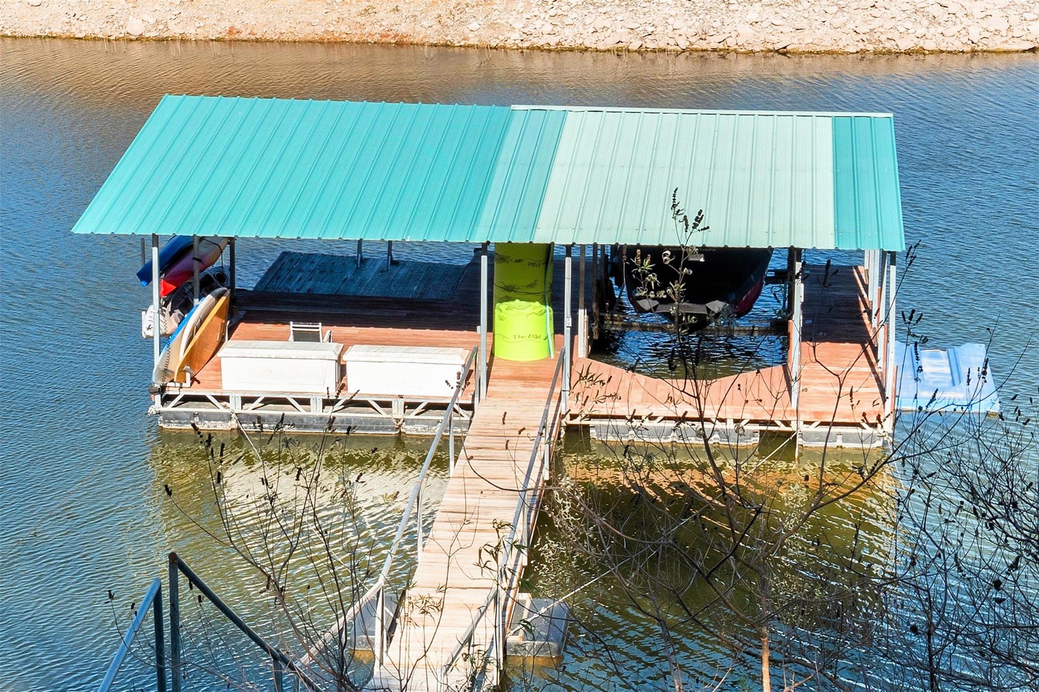 25400 Cove Drive Spicewood TX 78669