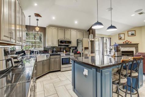 211 Ulupau Circle Bastrop TX 78602