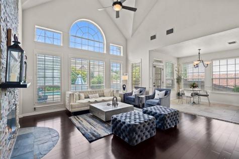 1912 Mulligan Drive Round Rock TX 78664