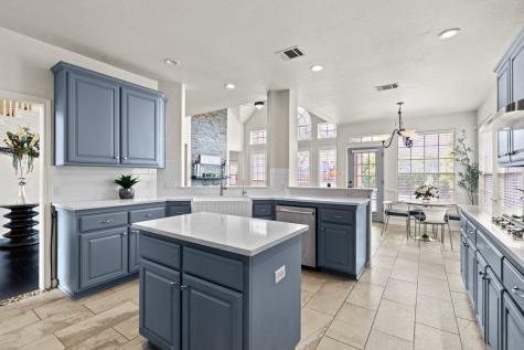 1912 Mulligan Drive Round Rock TX 78664