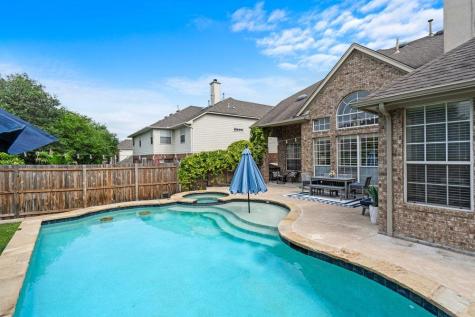 1912 Mulligan Drive Round Rock TX 78664