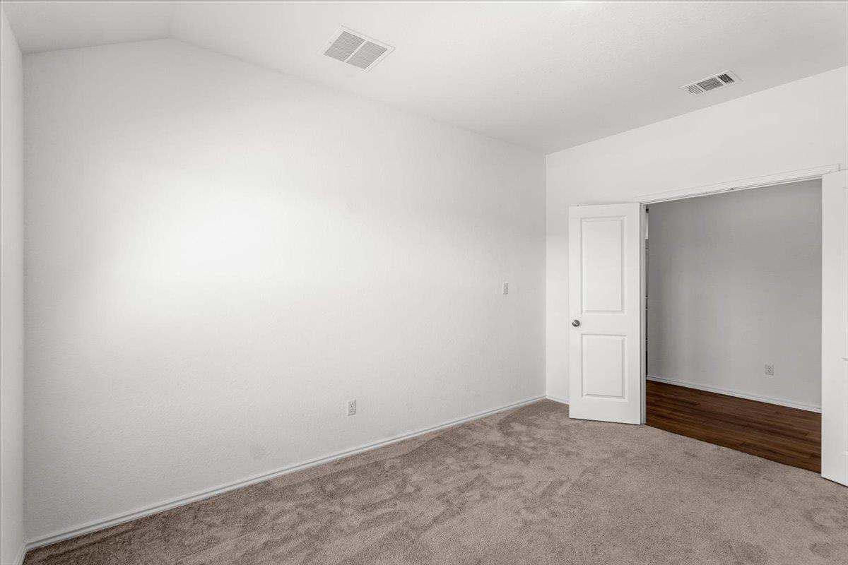 167 Jeffers Kyle TX 78640