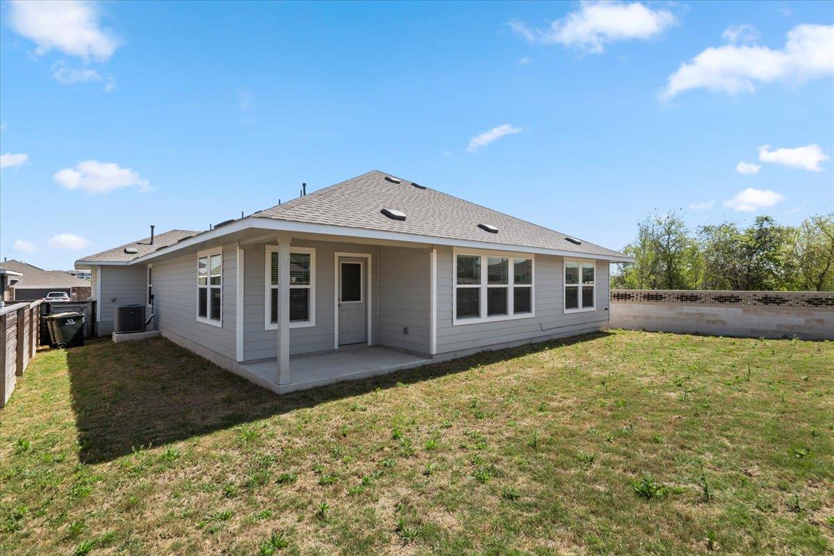 167 Jeffers Kyle TX 78640