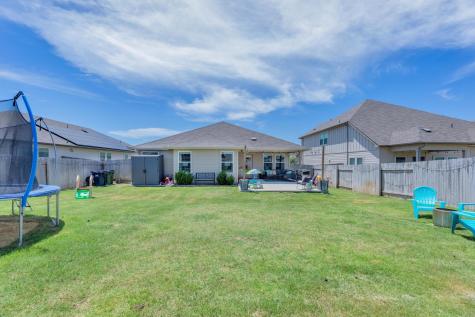 200 Waterway Avenue Hutto TX 78634