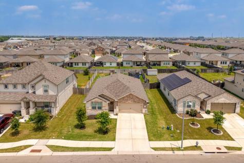 200 Waterway Avenue Hutto TX 78634