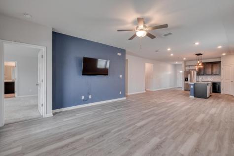 200 Waterway Avenue Hutto TX 78634