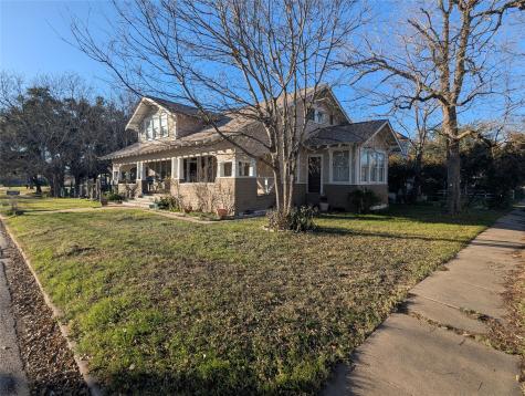 502 W 10th Street Taylor TX 76574