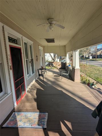 502 W 10th Street Taylor TX 76574