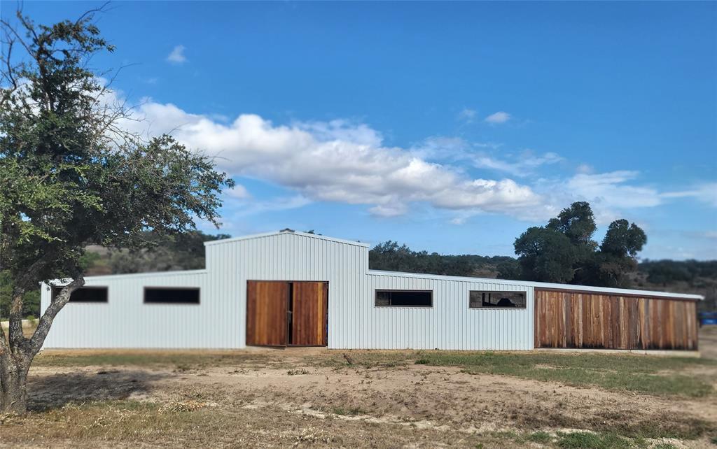 621 Stanton Road Johnson City TX 78636