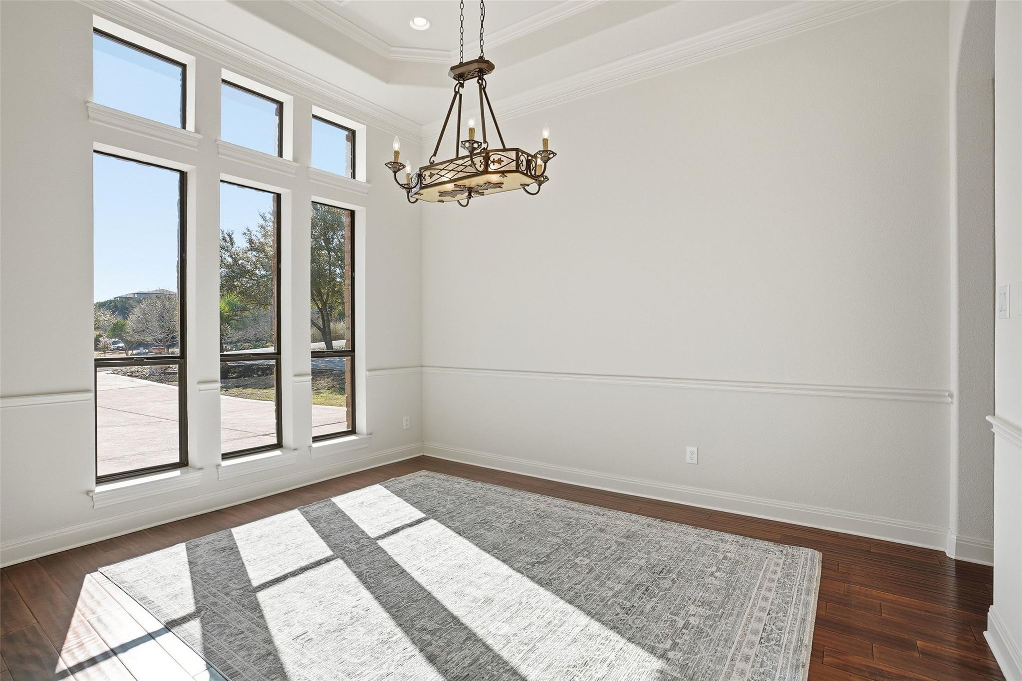 2312 Lakehurst Road Spicewood TX 78669