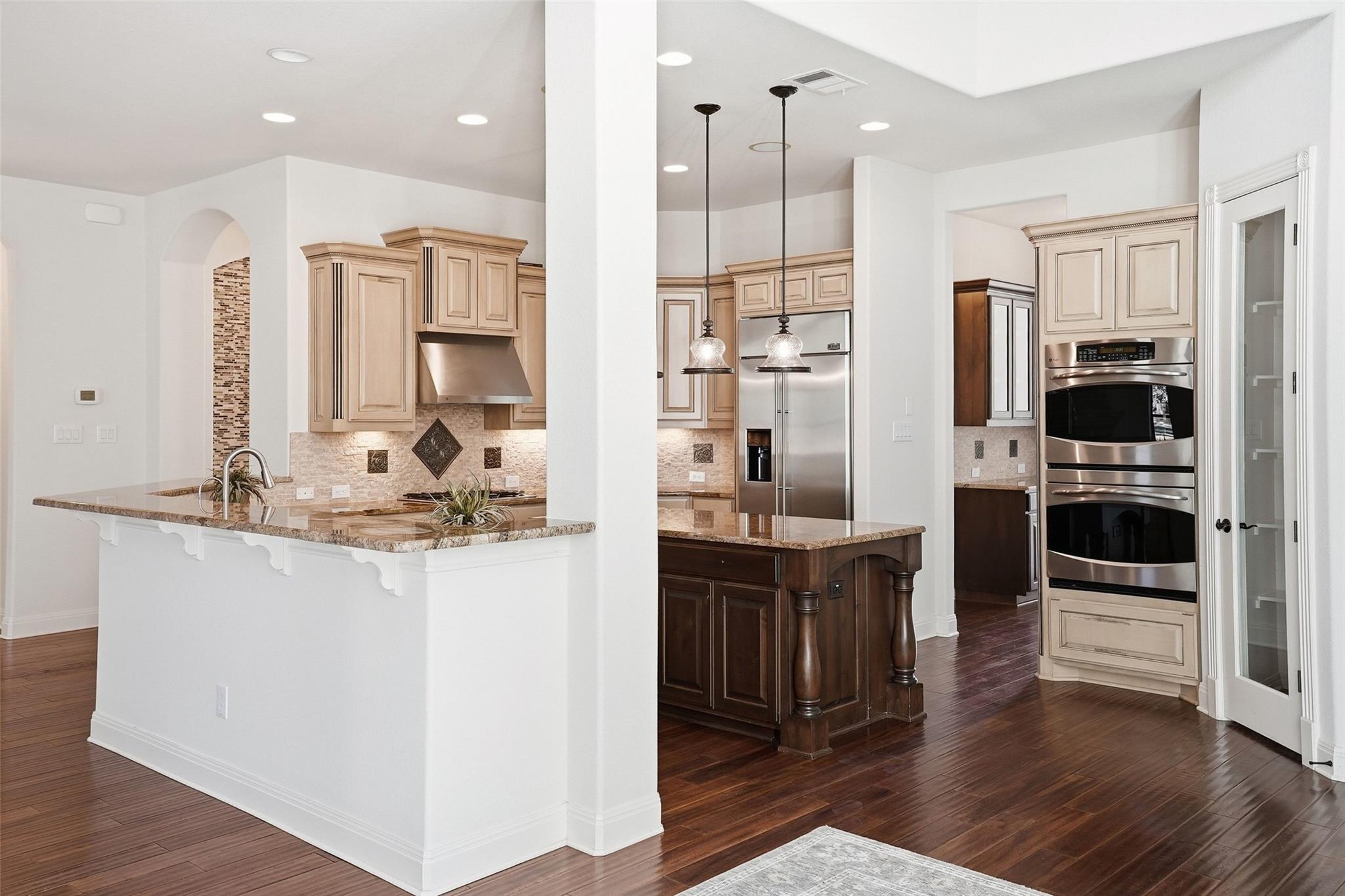2312 Lakehurst Road Spicewood TX 78669
