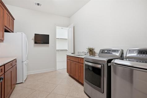 2312 Lakehurst Road Spicewood TX 78669